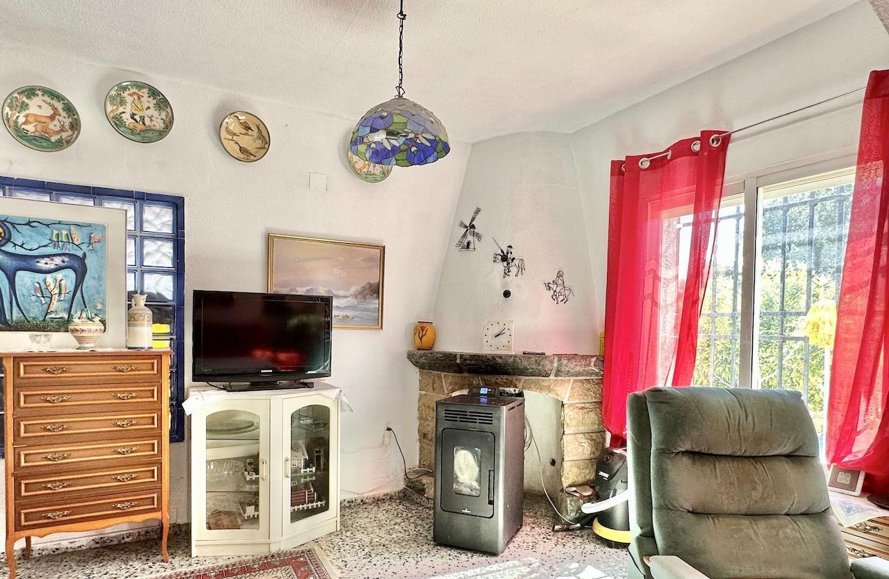 LOVELY  VILLA IN ALFAS DEL PI