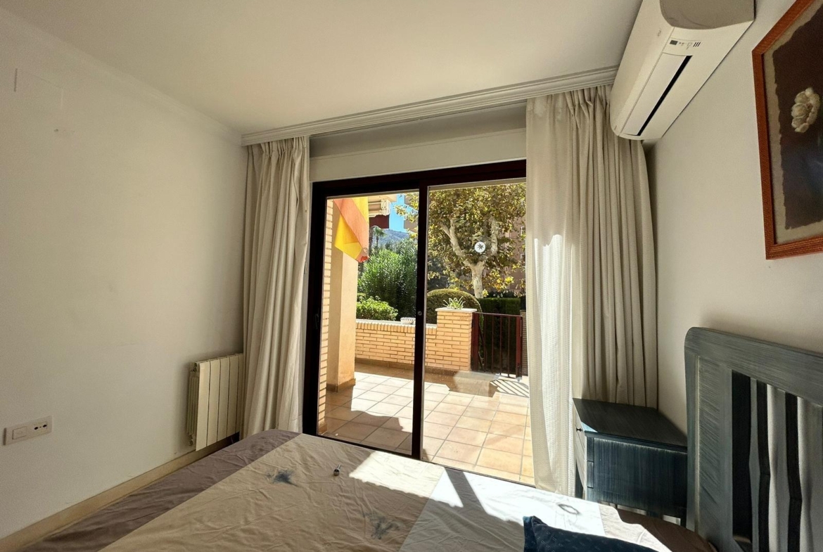 Charming Ground Floor Apartment for Sale in Albir with Spacious Patio and Terrace 🌿