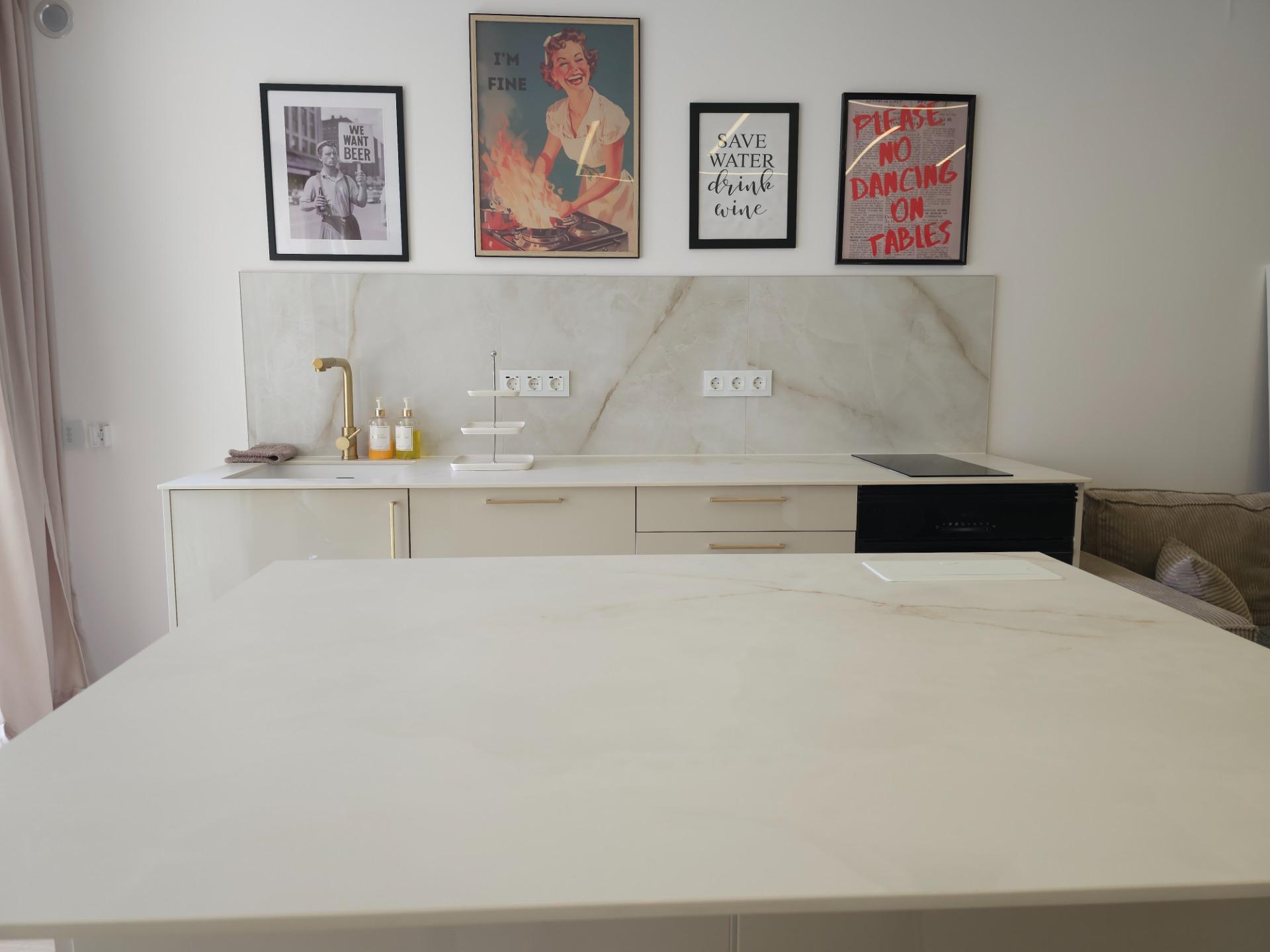 Exclusive Renovated Apartment in La Veleta, Torrevieja – Steps from the Sea