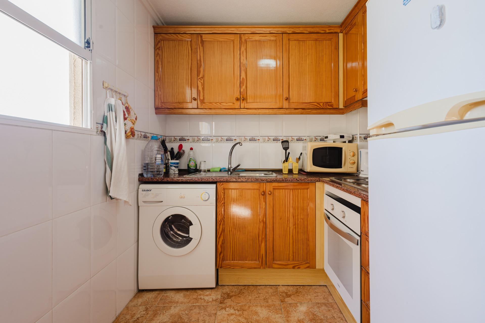ESPACIOSA VIVIENDA DE 3 AMPLIAS HABITACIONES