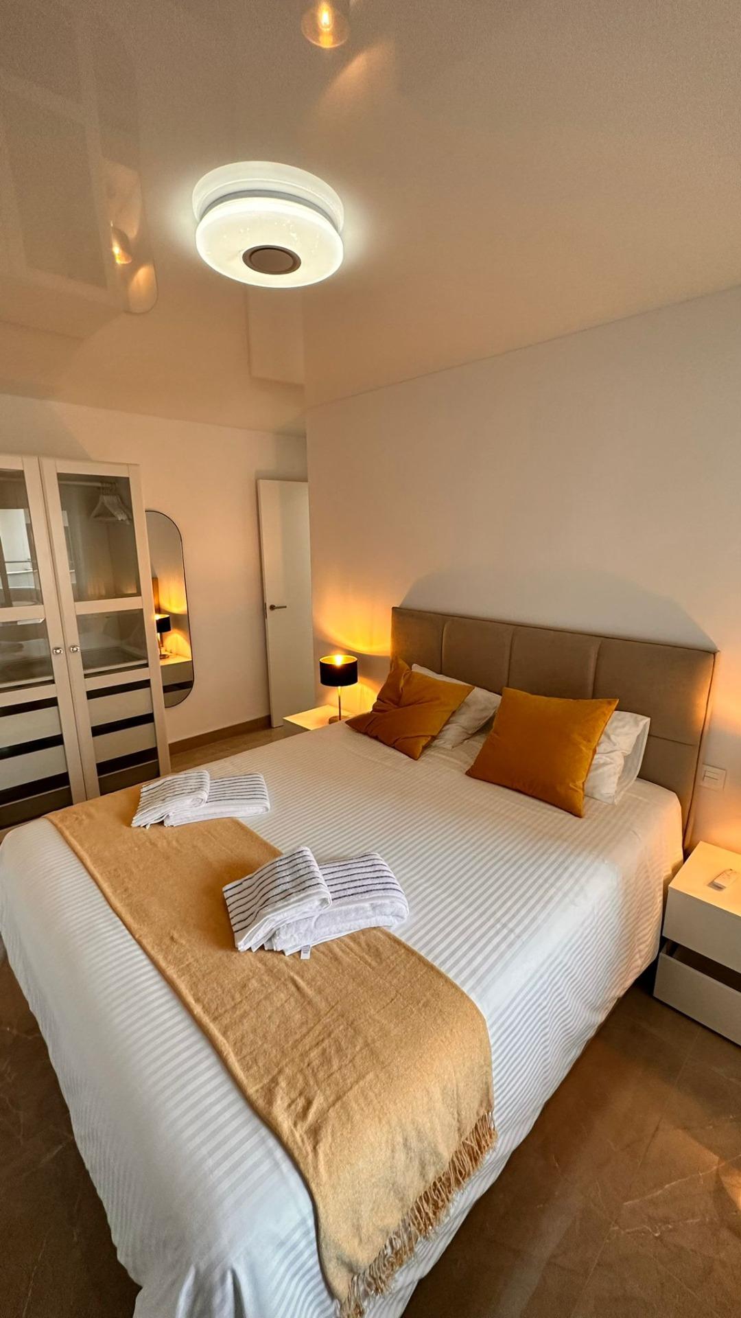 Apartamento reformado en Torrevieja conlicencia turistica