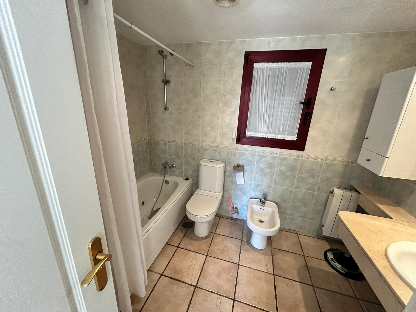 3-12-80 Charming Ground Floor Apartment for Sale in Albir with Spacious Patio and Terrace ๐ฟ