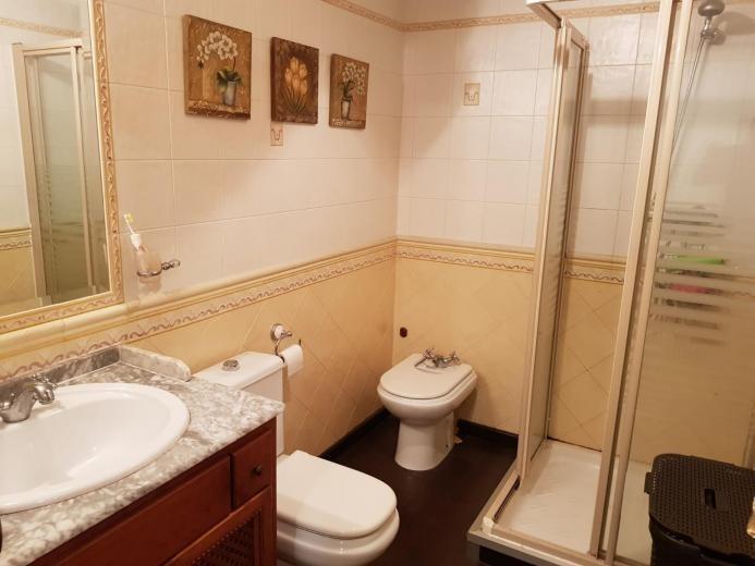 SPECTACULAR VILLA WITH 6 BEDROOMS AND 4 BATHROOMS IN AGUAS NUEVAS