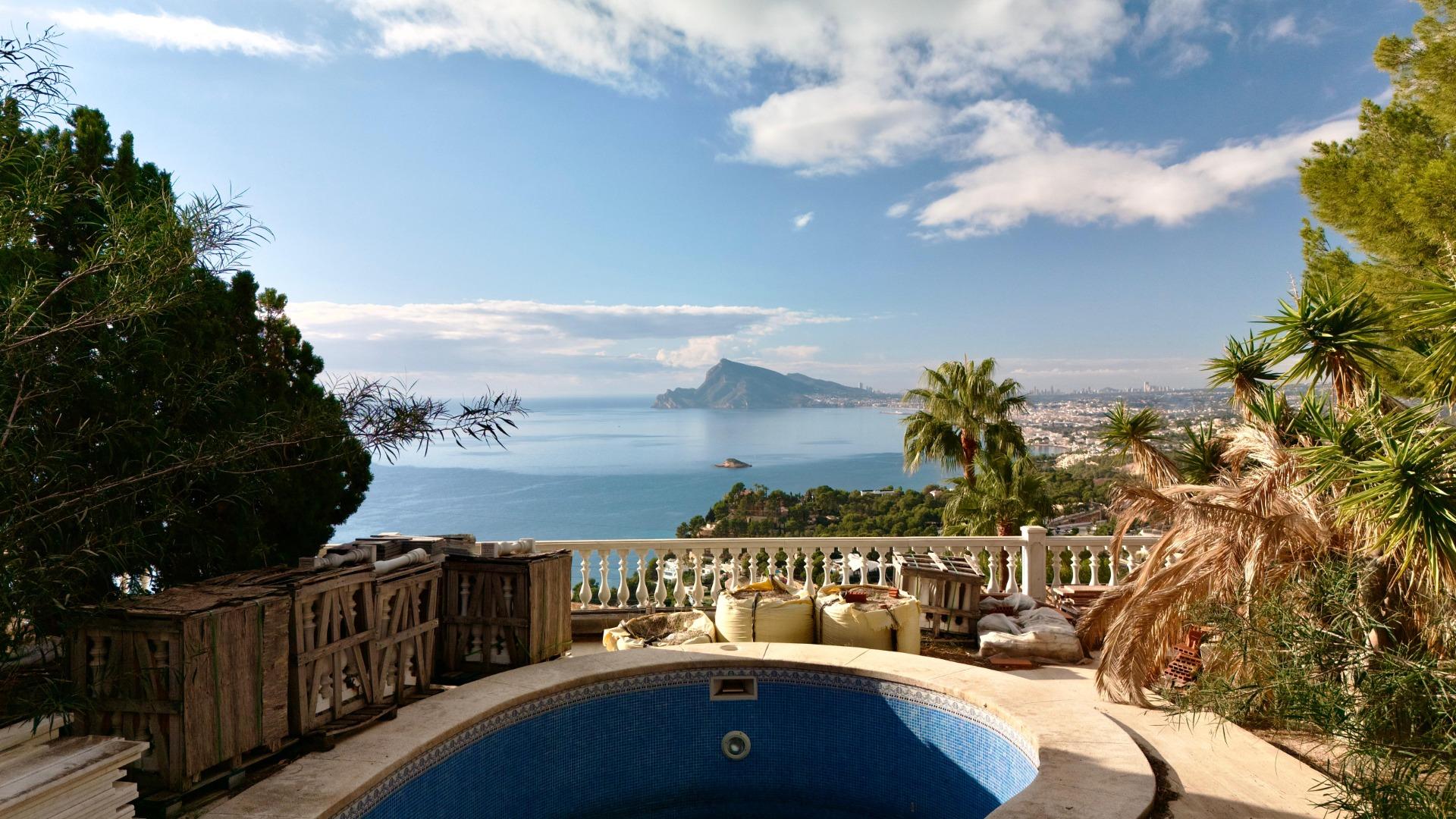 3-12-94 Mediterranean Luxury in Altea Hills: Exclusive Property with Spectacular Views and Unique Spaces
