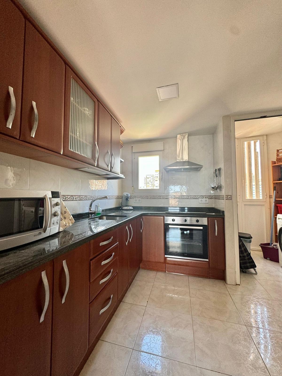 Apartamento con IMPRESIONANTES vistas al mar, Edif. Coblanca 8, playa Levante, Benidorm