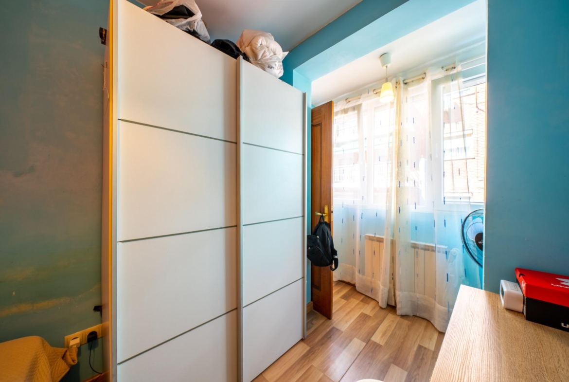BRIGHT EXTERIOR APARTMENT IN CIUDAD LINEAL