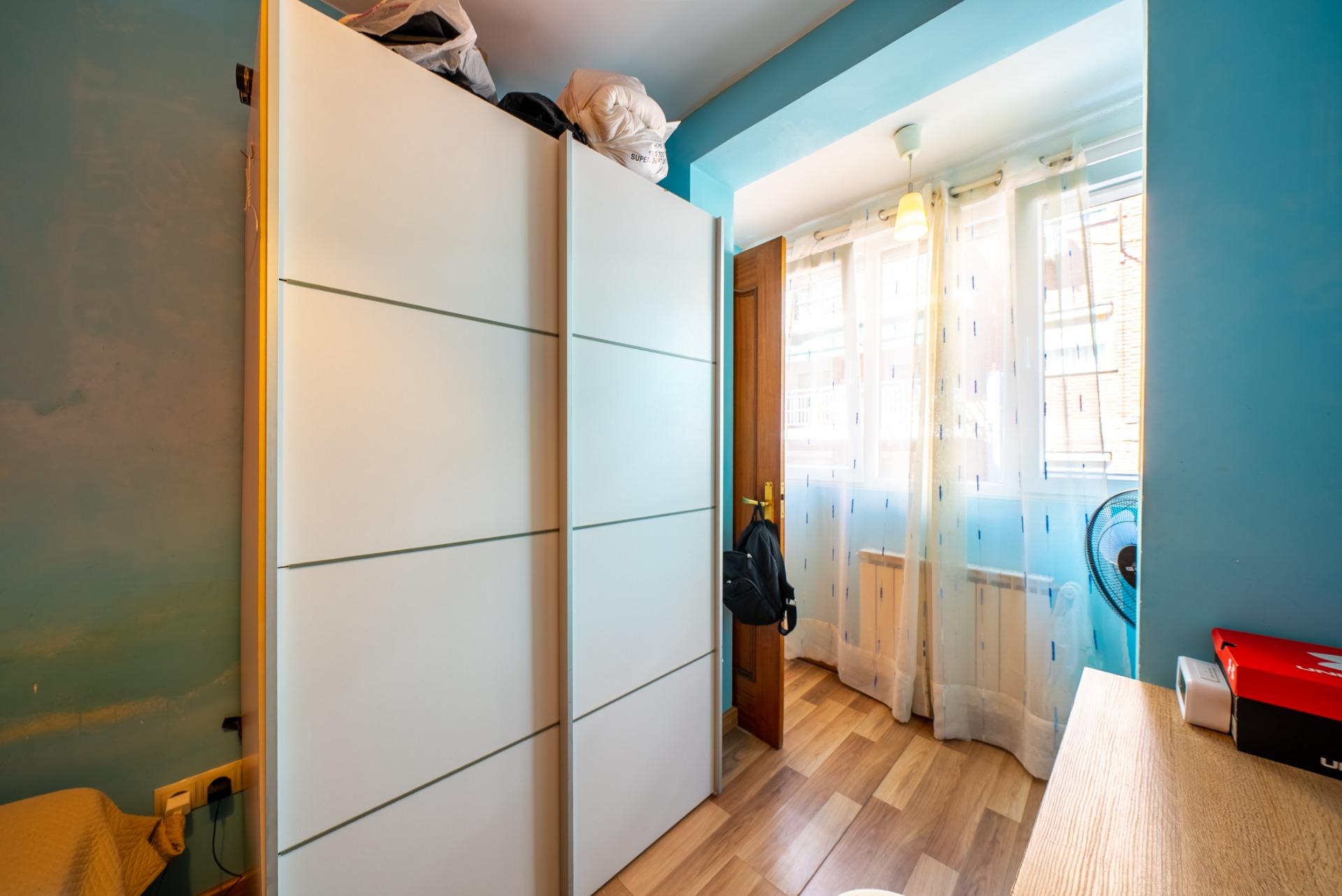 3-13-168 BRIGHT EXTERIOR APARTMENT IN CIUDAD LINEAL