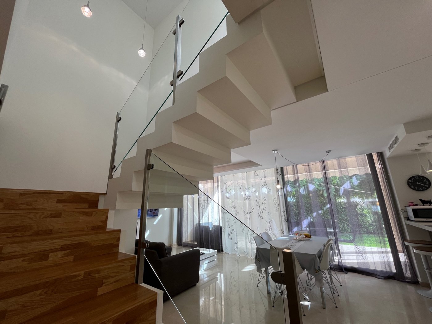 VILLA FOR SALE IN VILLAJOYOSA