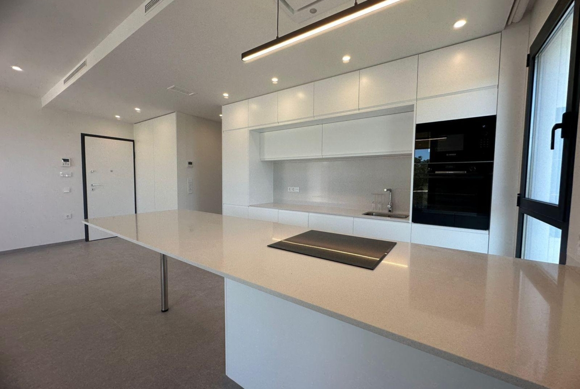 Nieuw appartement te koop in Las Colinas Golf Resort