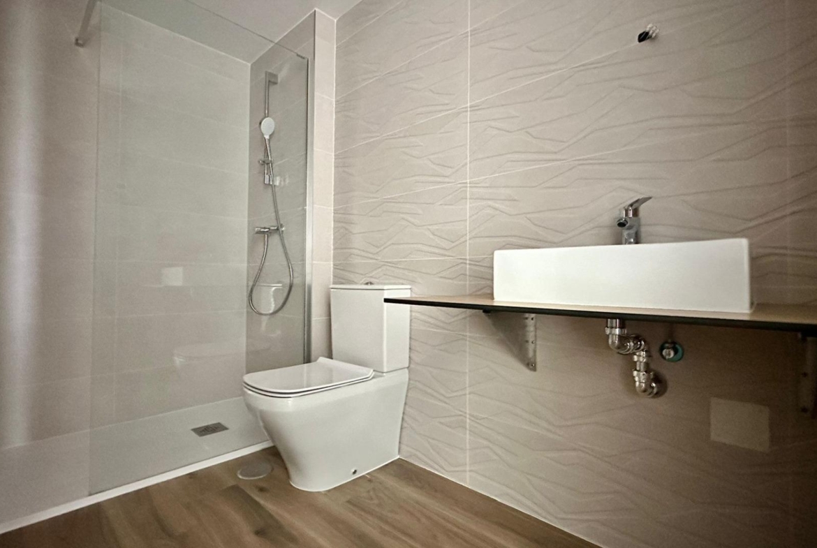 NIEUWE APPARTEMENT MET ZEEZICHTEN