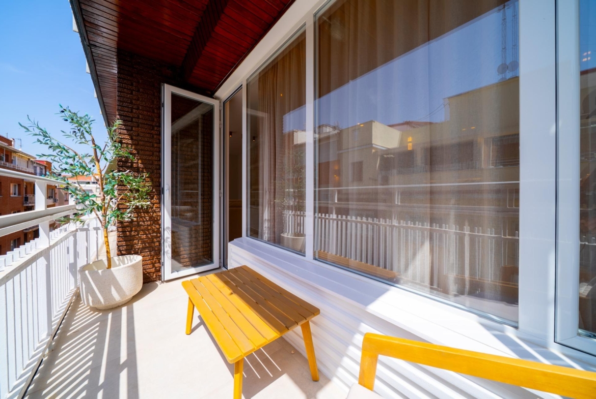 LUXURY HOUSING IN GOYA WITH PARKING SPACE