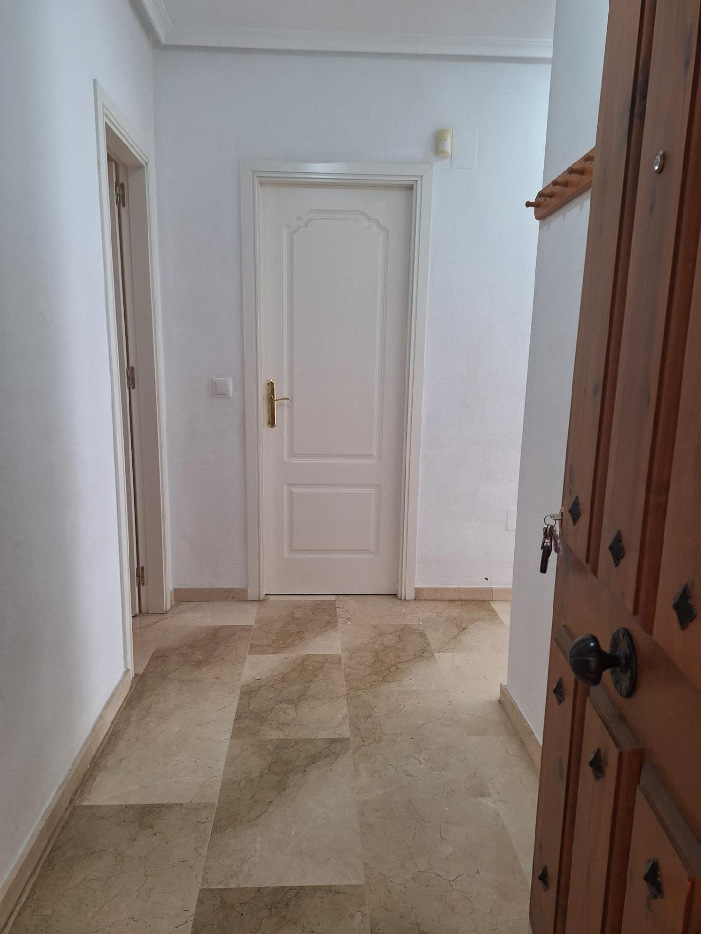3-14-141 Apartamento en la prestigiosa urbanización Jumilla 3