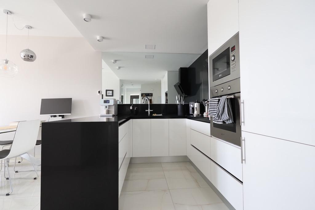 Modern appartement in residentieel Amanecer 3