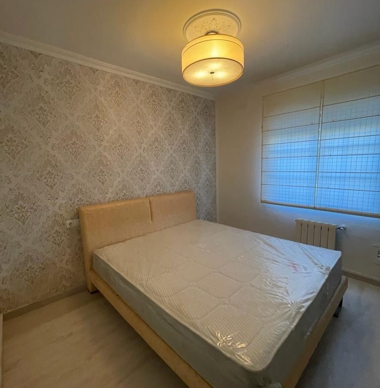VILLA DE LUJO EN LOS BALCONES CON 950 M2 DE PARCELA. 5 DORM. 3 BAÑOS. PISCINA.