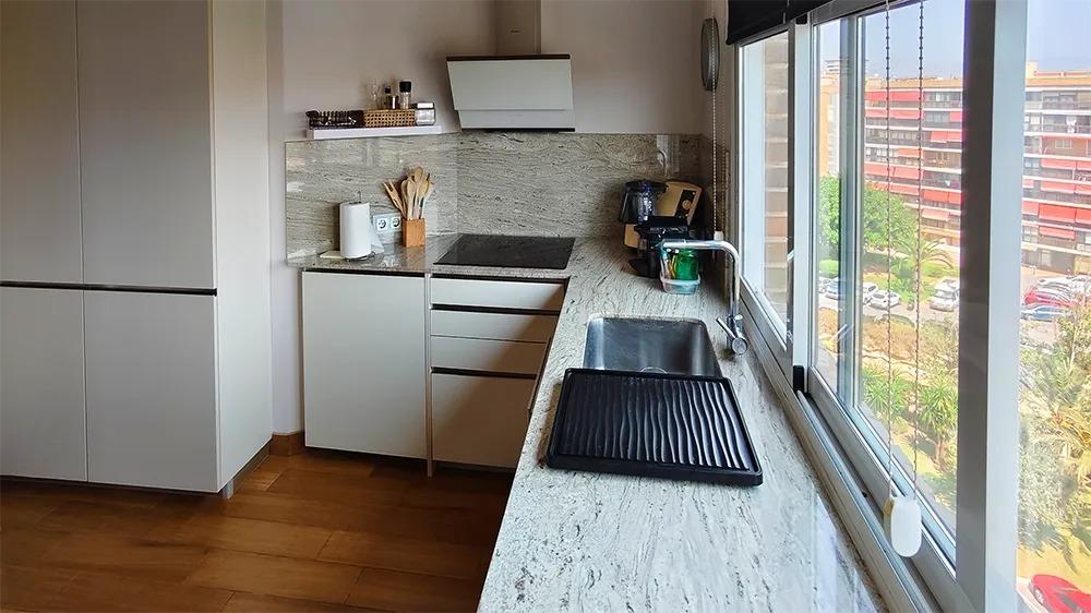 EXCLUSIVA VIVIENDA DE 178 METROS EN PRIMERA LÍNEA EN CABO HUERTAS