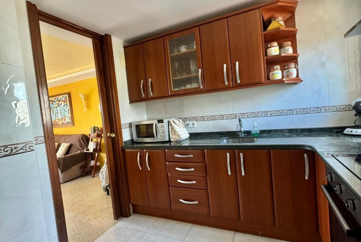 Apartamento con IMPRESIONANTES vistas al mar, Edif. Coblanca 8, playa Levante, Benidorm