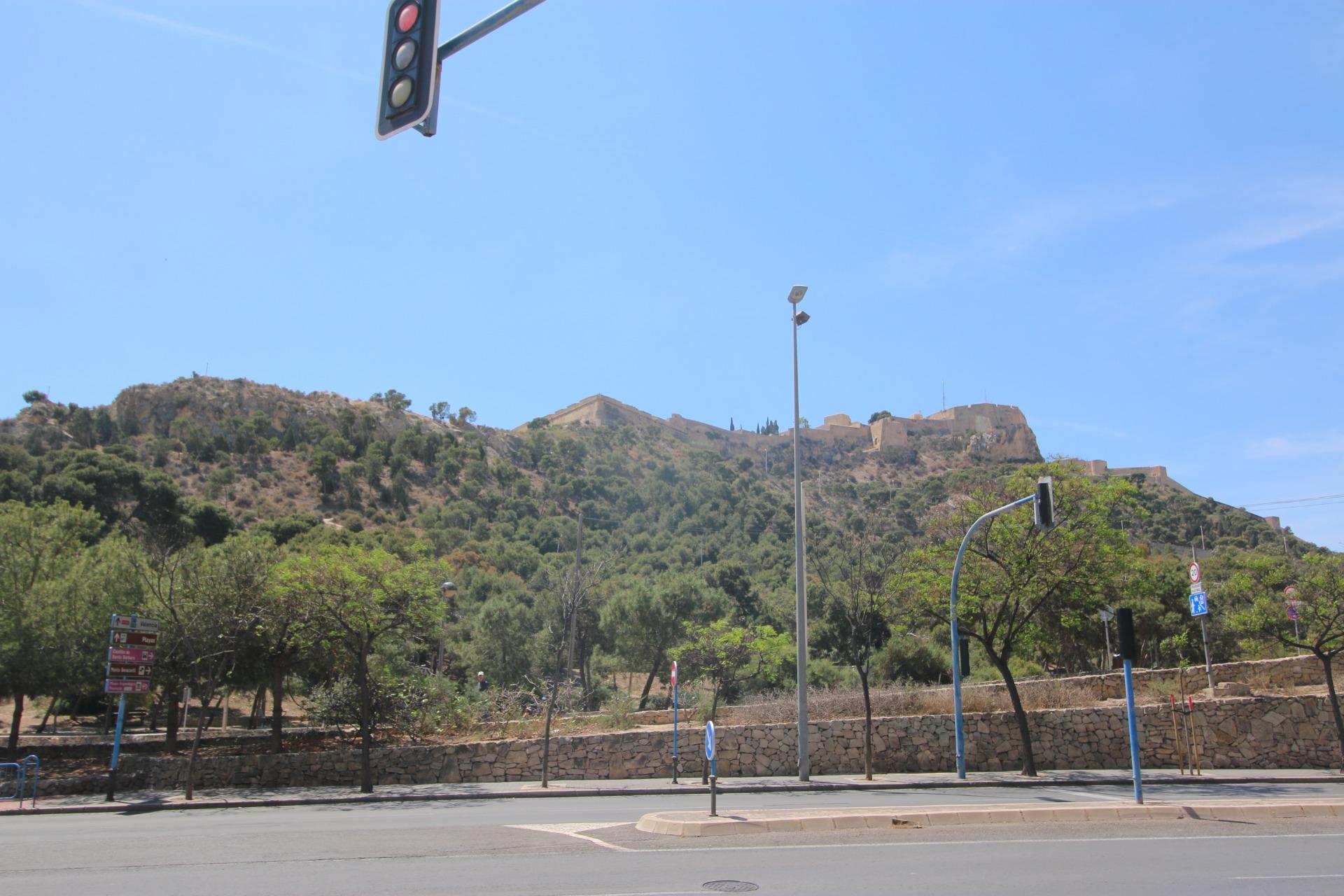 3-15-28 EDIFICIO EN VENTA EN ALICANTE – PLA DEL BON REPOS