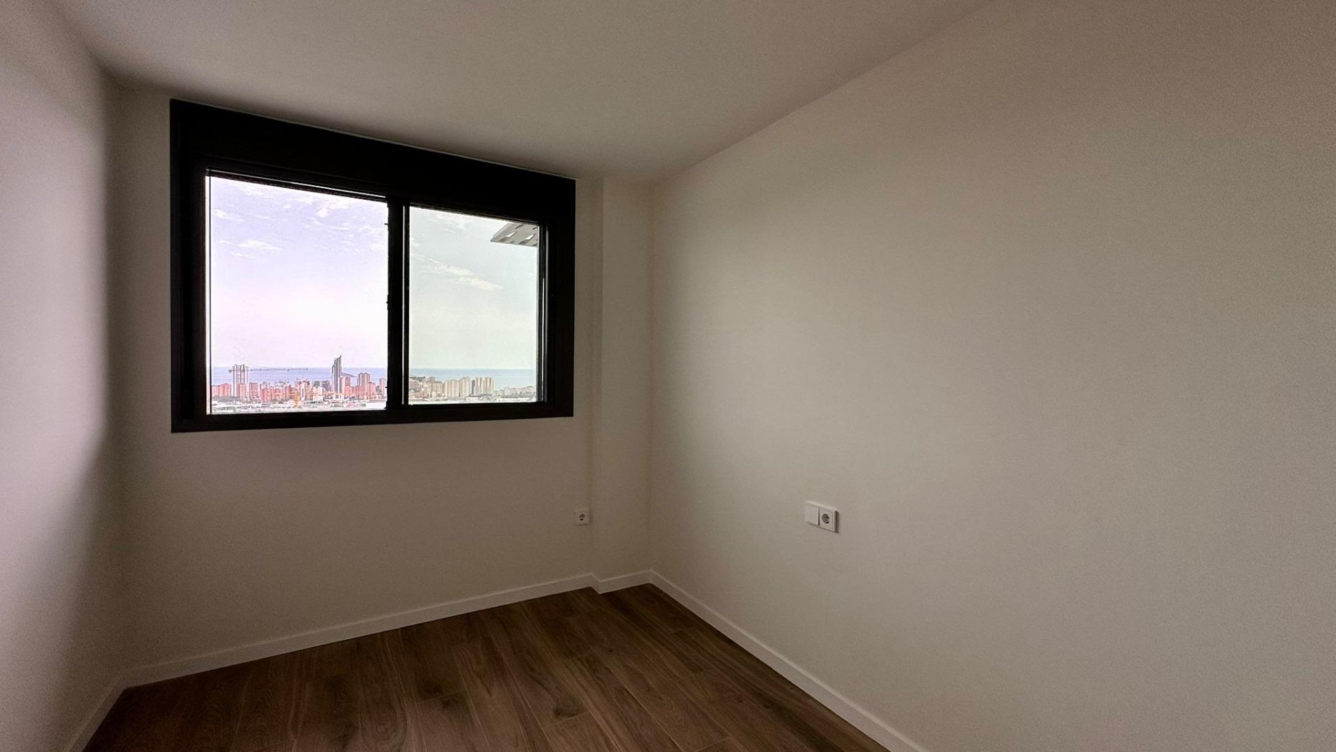 NIEUWE APPARTEMENT MET ZEEZICHTEN