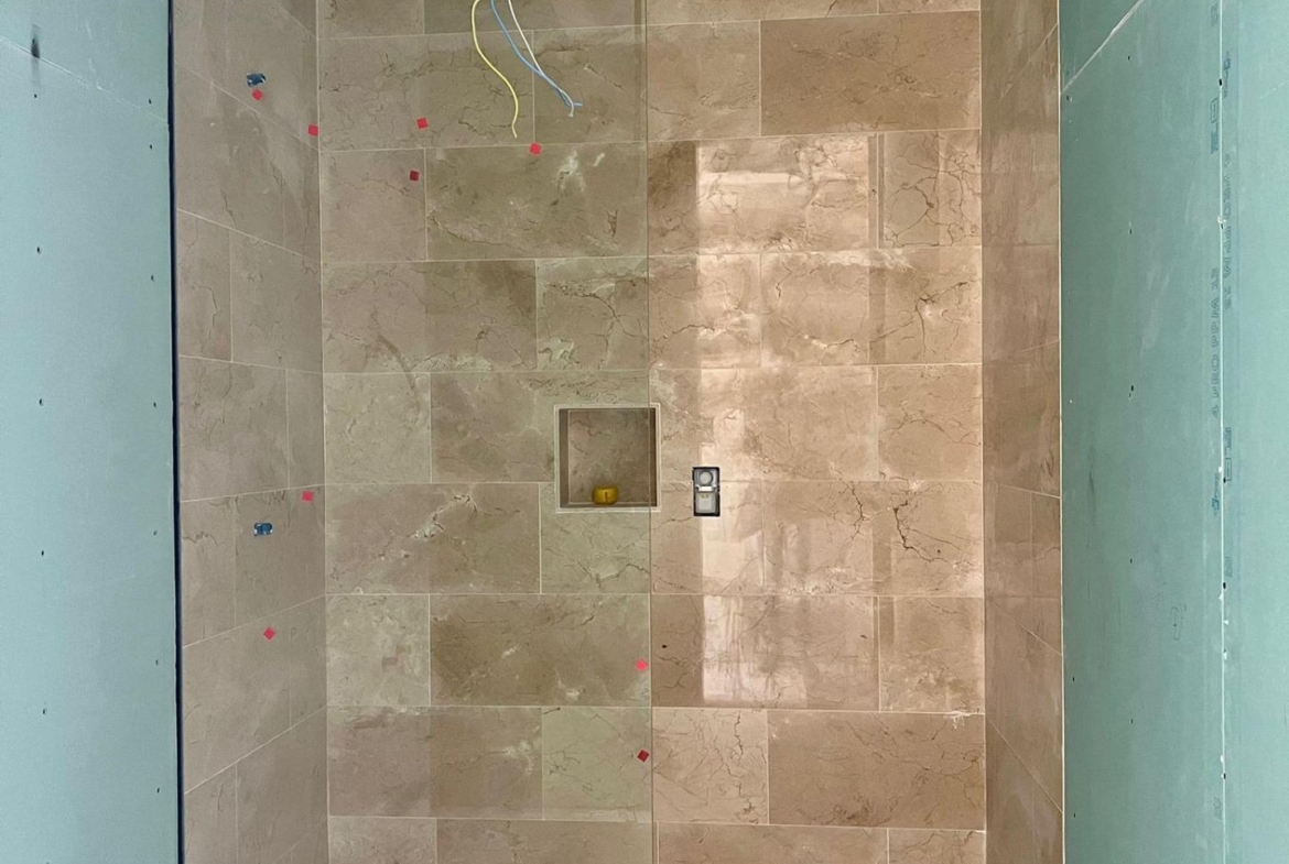 EXCLUSIVA VILLA DE OBRA NUEVA