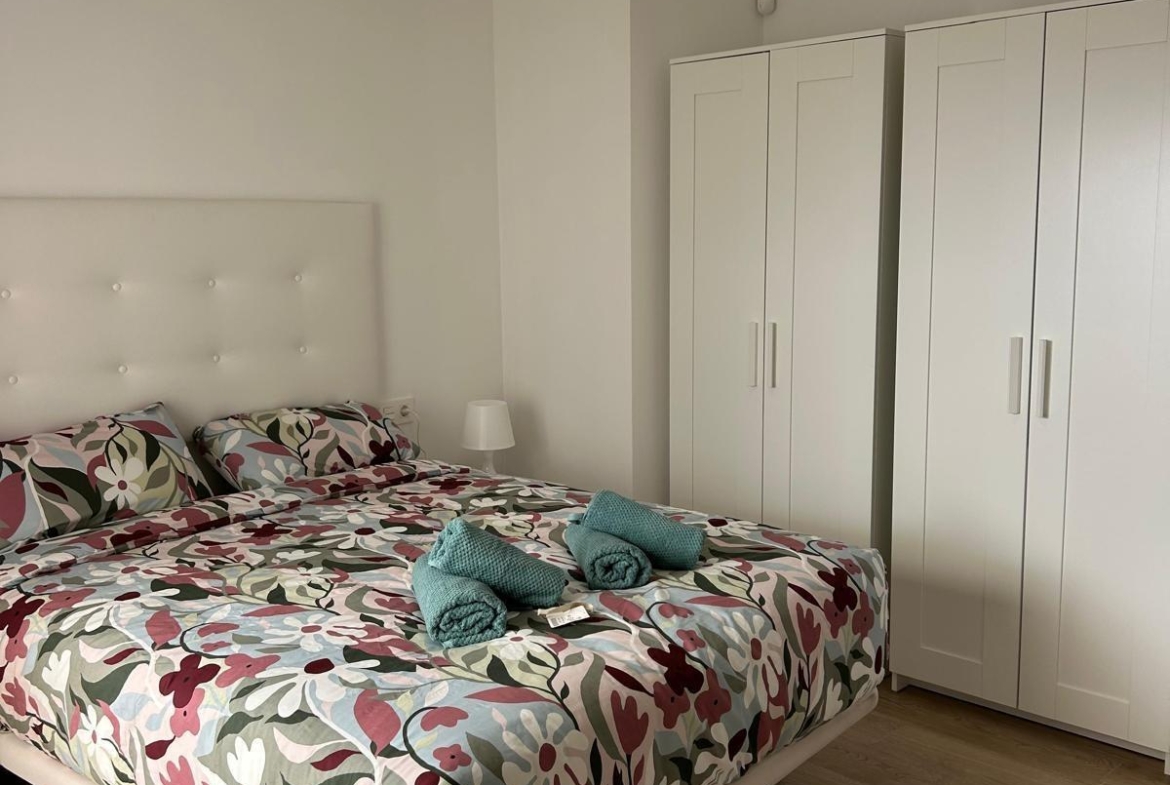 🏡✨ Townhouse in Benidorm Old Town: Charm and Comfort by the Sea 🌊🌴