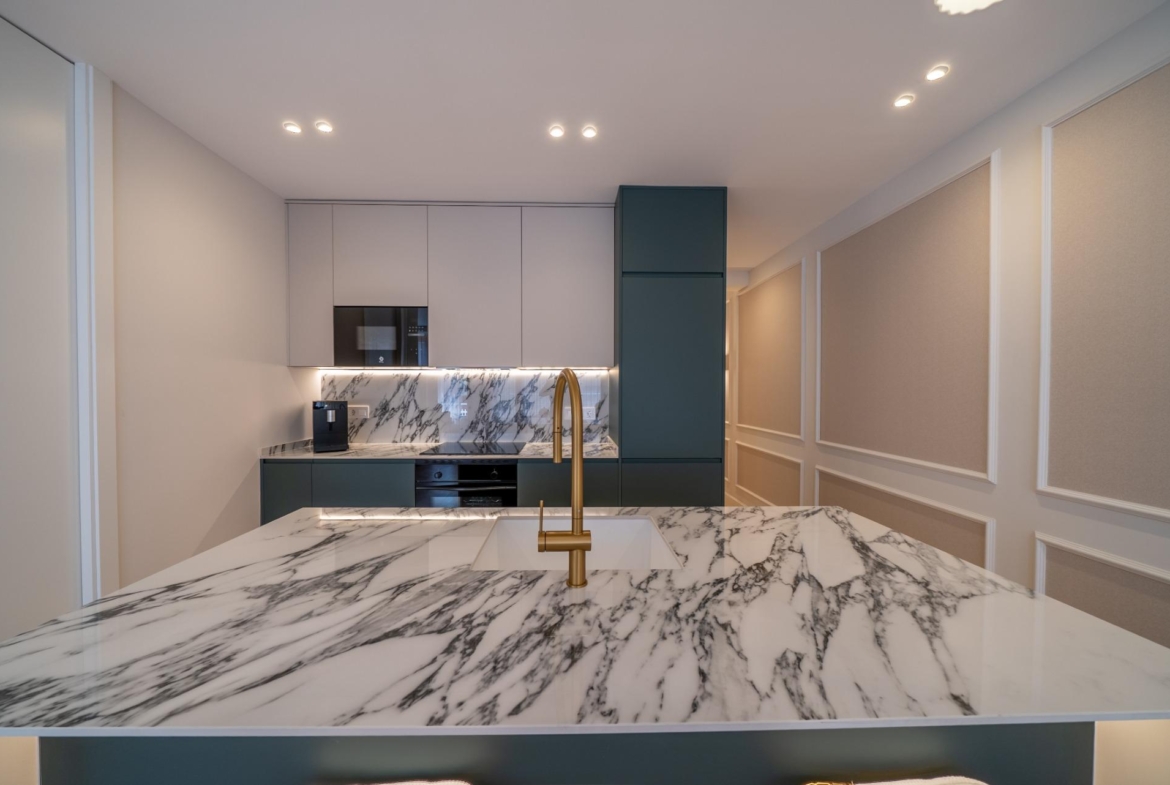 LUXURY HOUSING IN GOYA WITH PARKING SPACE