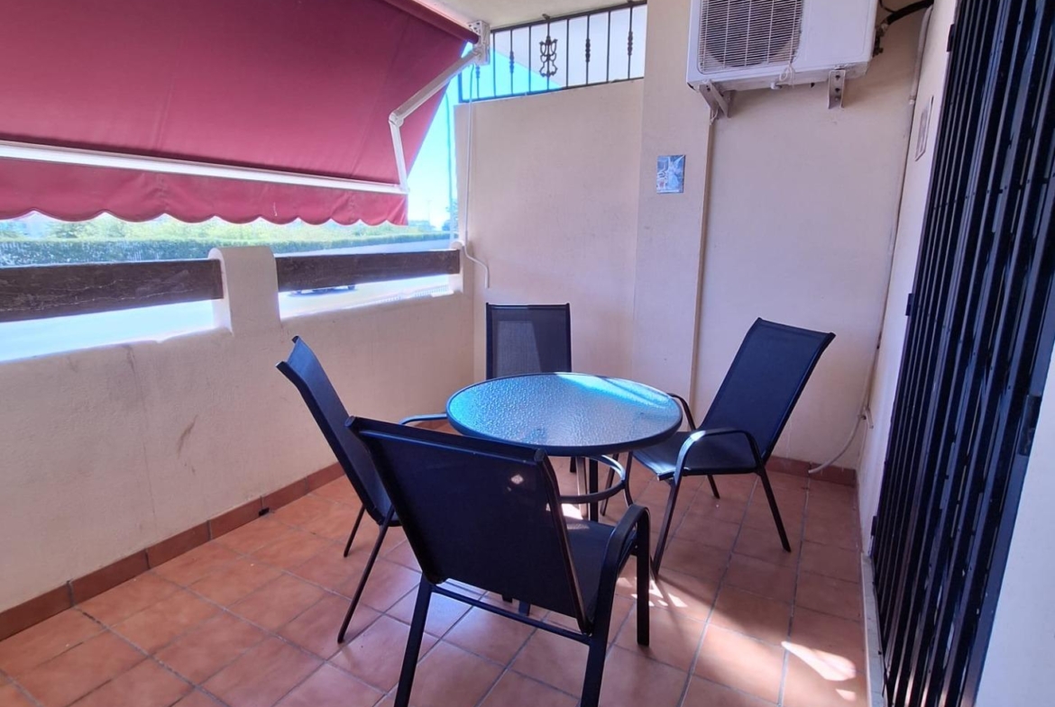Apartamento en la prestigiosa urbanización Jumilla 3