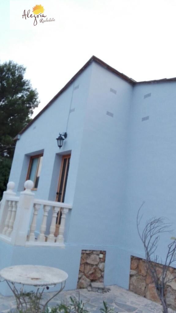 3-16-32 Chalet en venta en la Eliana