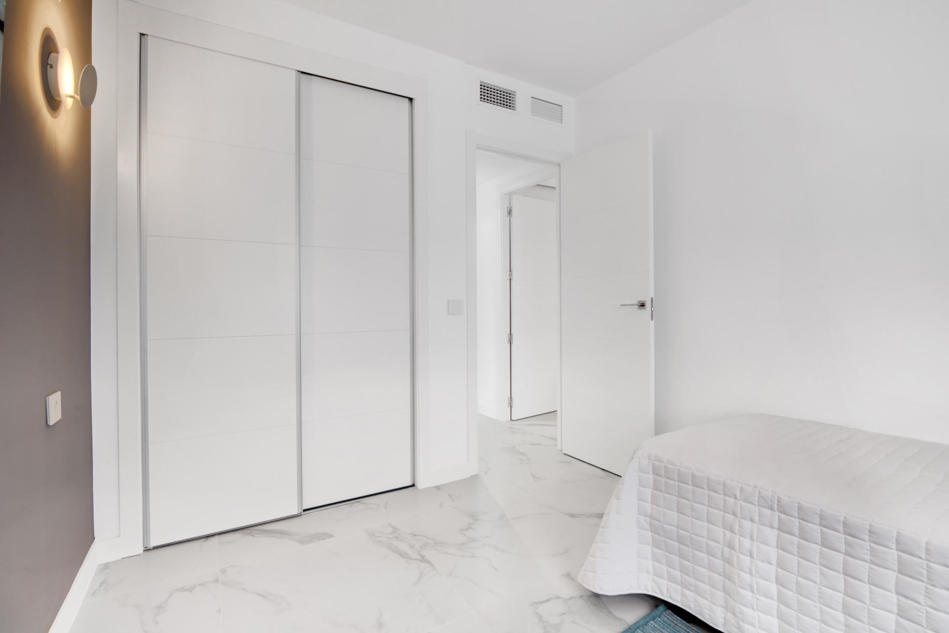 3-16-47 Exclusive two-bedroom, two-bathroom apartment