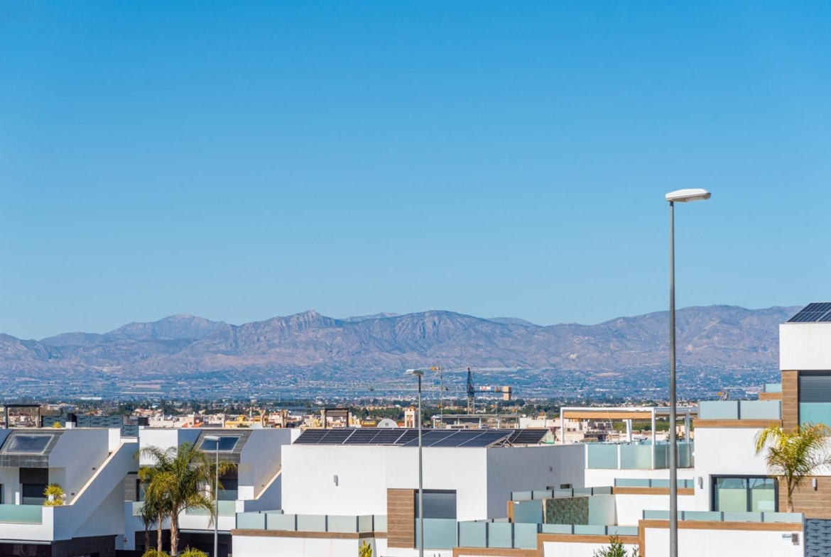 OBRA NUEVA. RESIDENCIAL PRIVADA EN BENIJOFAR. 2 DORM. 2 BAÑOS. TERRAZA 16 M2. PISCINA.