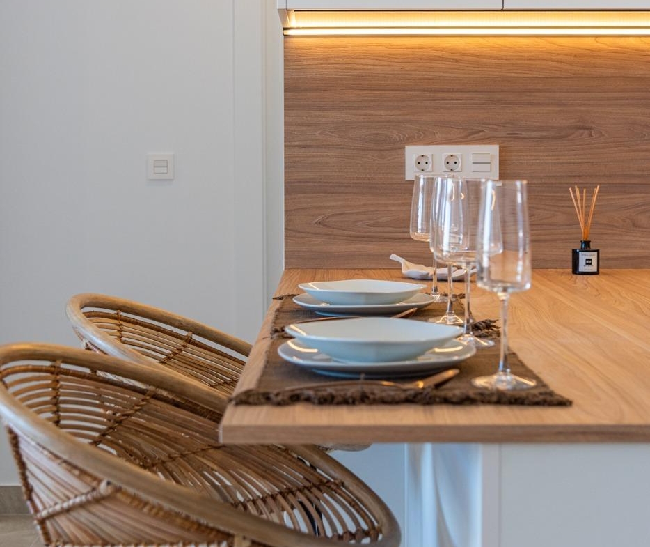 OBRA NUEVA. RESIDENCIAL PRIVADA EN BENIJOFAR. 2 DORM. 2 BAÑOS. TERRAZA 16 M2. PISCINA.