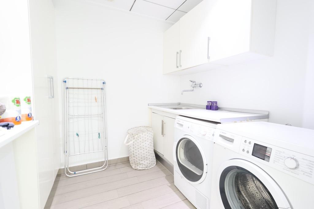 VILLA DE LUJO DE 5 DORM. 6 BAÑOS. EN MONTE OLIMPO JÁVEA.