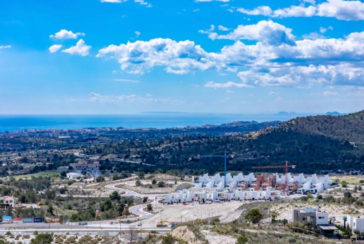 Nieuw gebouwde villa in Golf Bahía Luxe, ruimte en energie-efficiëntie