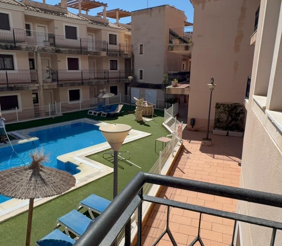 Charmant appartement in Collados, Águilas 2 bed 1 badpoel en garage bij de zee