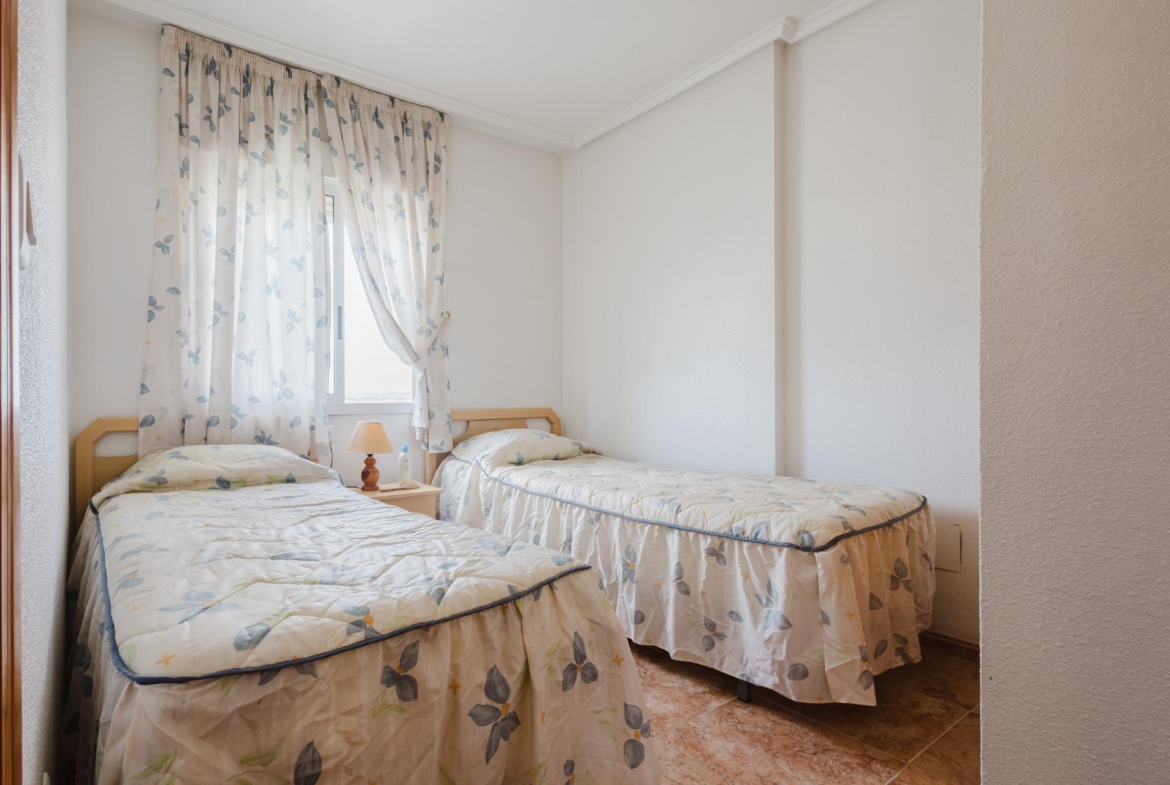 ESPACIOSA VIVIENDA DE 3 AMPLIAS HABITACIONES