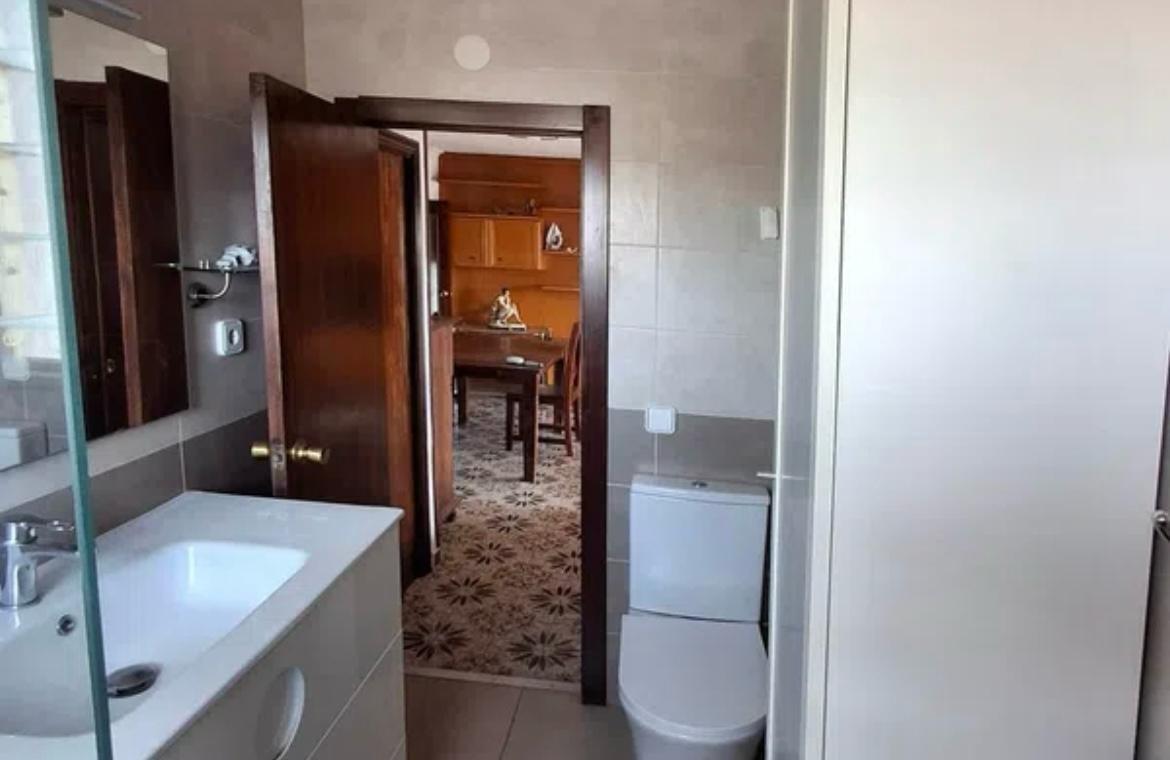 Indrukwekkend appartement in Benalúa met vrij uitzicht