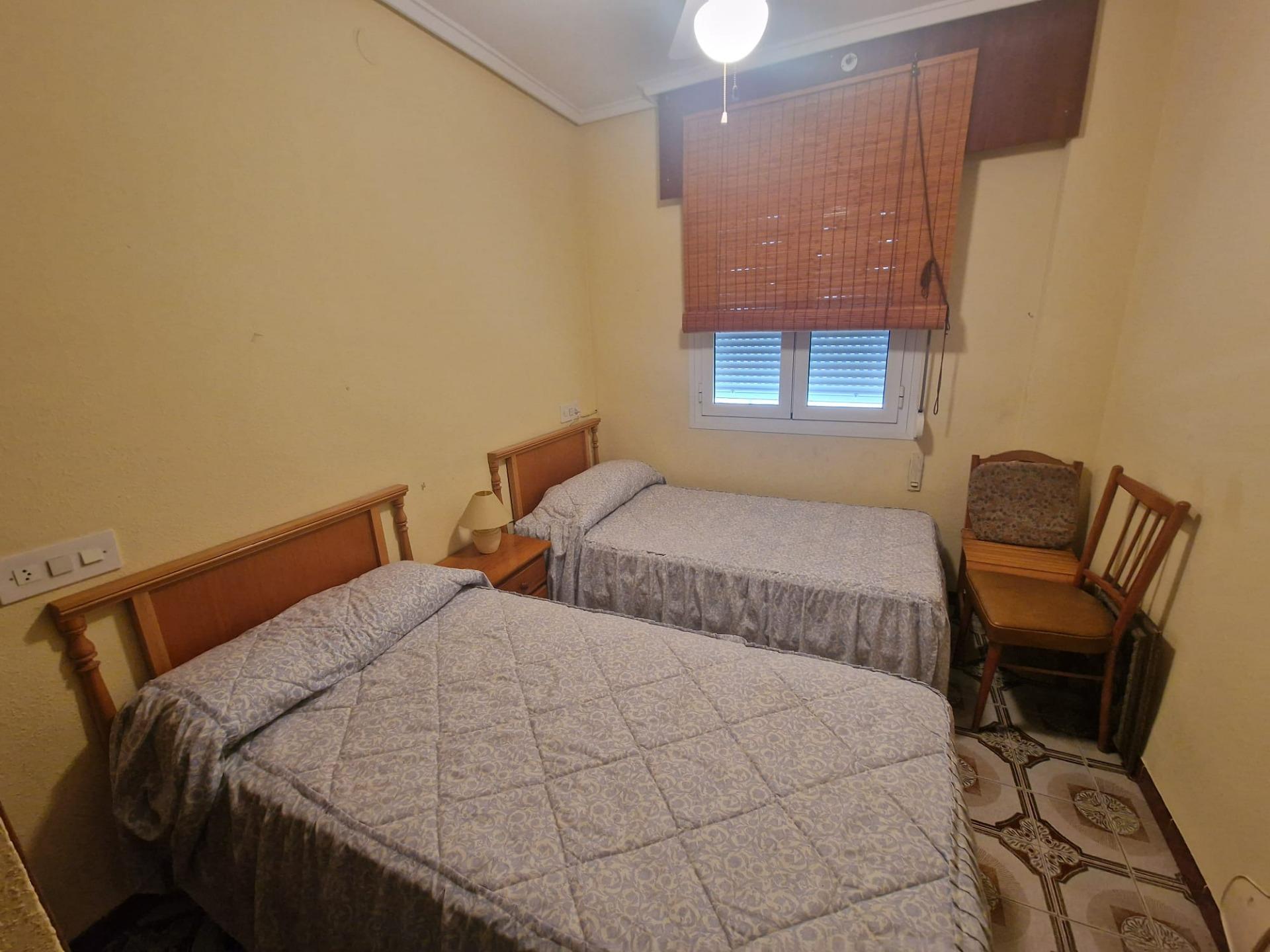 3-18-68 Apartamento muy amplio en pleno centro