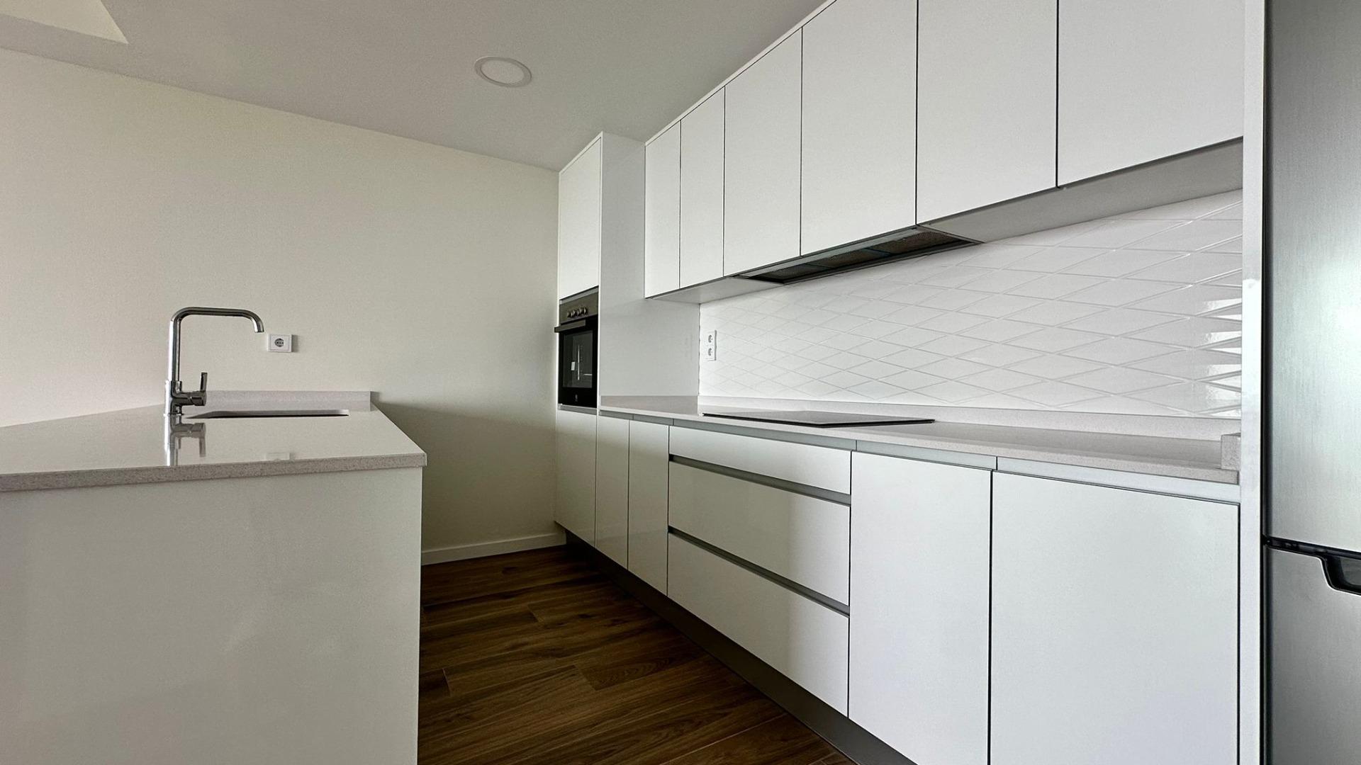 NIEUWE APPARTEMENT MET ZEEZICHTEN