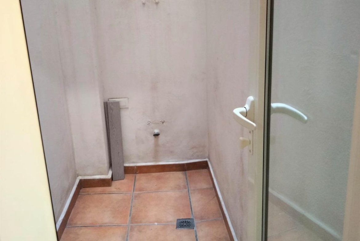 !!OPORTUNIDAD INVERSORES!! MAGNÍFICO EDIFICIO REFORMADO EN PLENO CENTRO DE ALICANTE