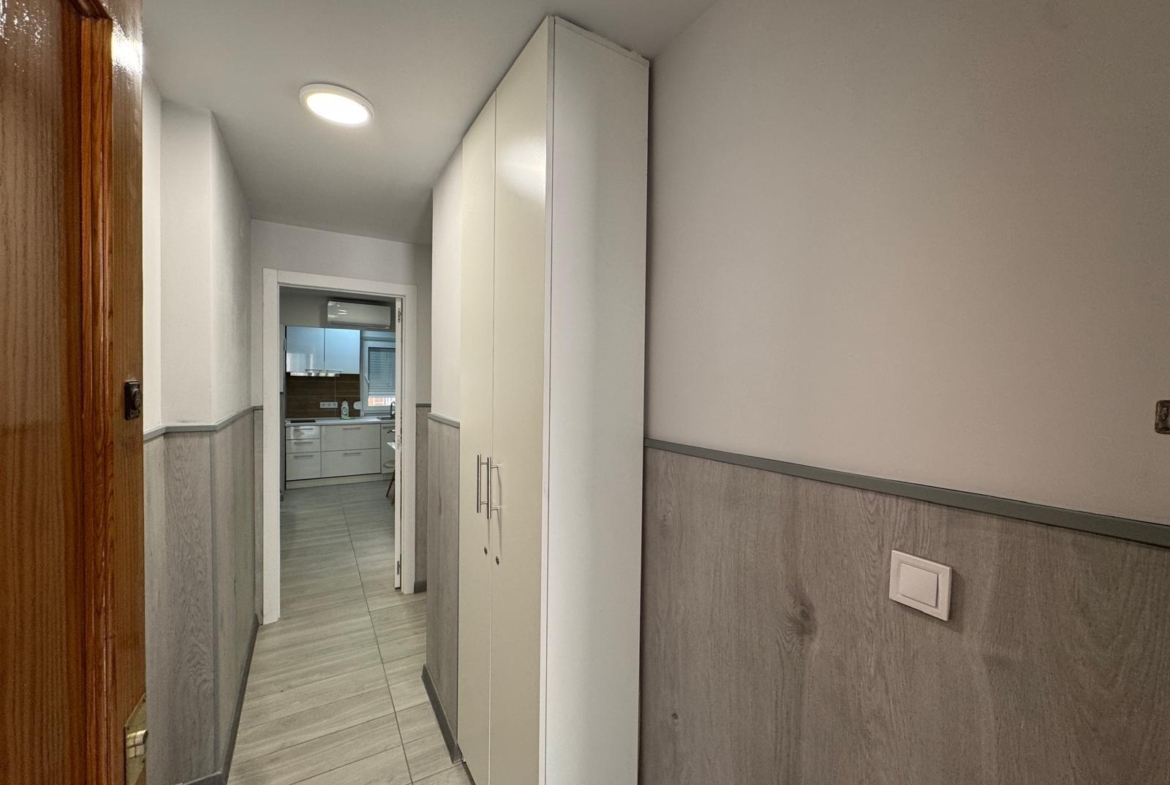 2 BAÑOS. 65 M2. SECADO POR DOS ESTUDIOS PARA ALQUILAR