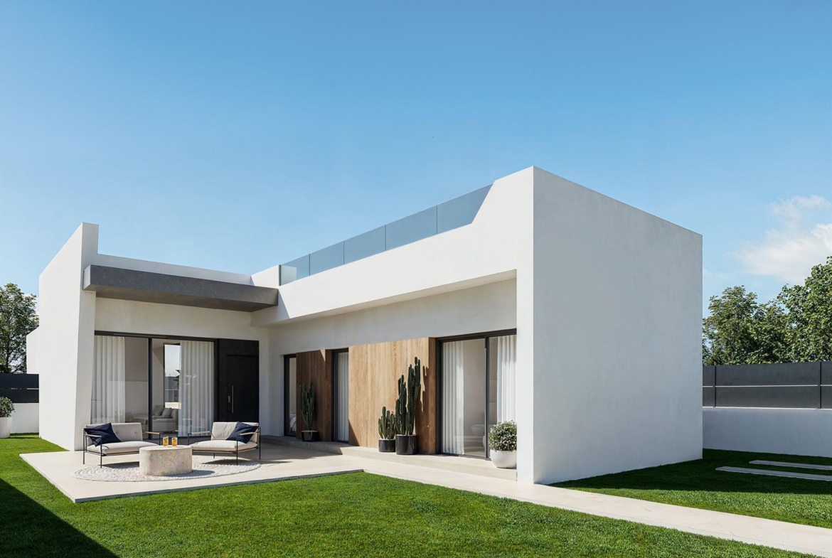 OBRA NUEVA VILLAS DE LUJO EN SAN MIGUEL DE SALINAS. PISCINA PRIVADA.