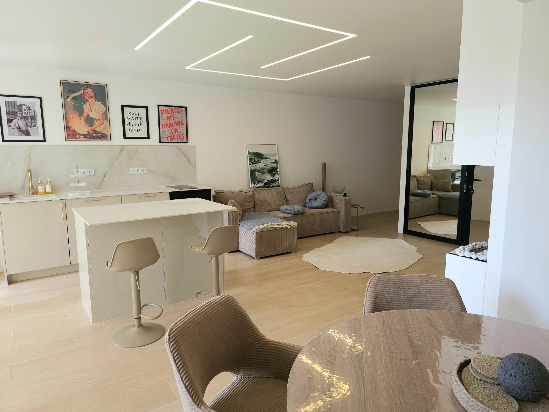 Exclusive Renovated Apartment in La Veleta, Torrevieja – Steps from the Sea