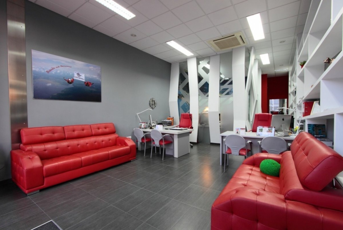 Great office near the hotel Bali in Benidorm