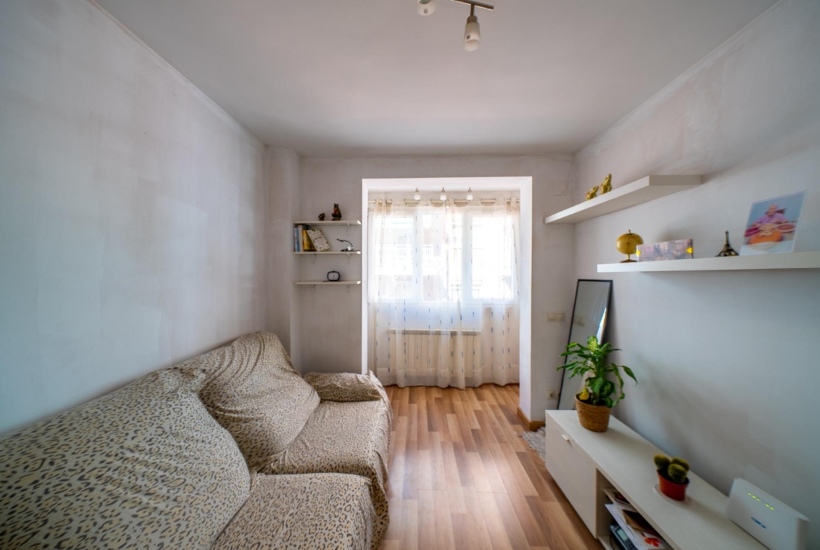 BRIGHT EXTERIOR APARTMENT IN CIUDAD LINEAL