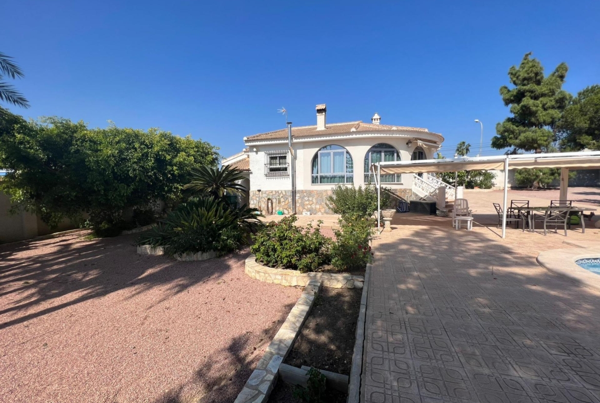Spectaculaire villa in Ciudad Quesada Rojales gebied met een eigen zwembad en vrij uitzicht