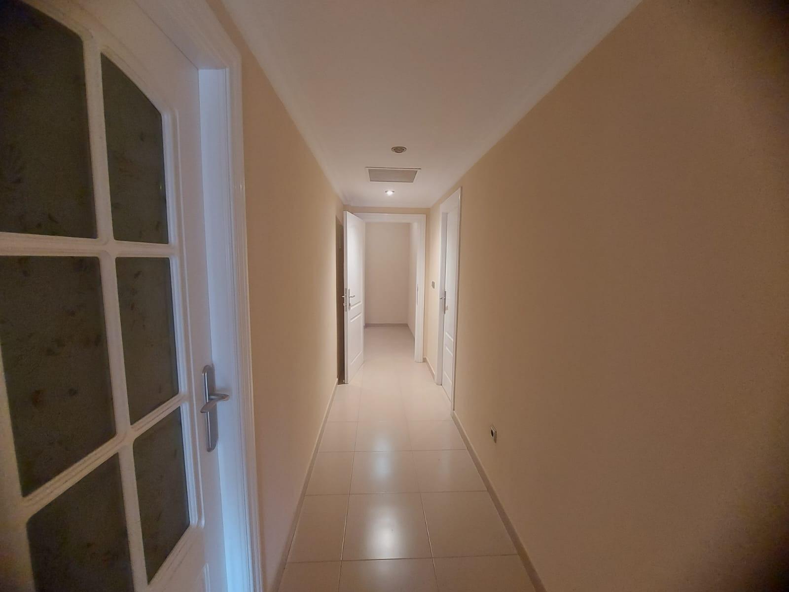 3-20-50 EDIFICIO EN ORIHUELA CIUDAD. 3 DORM. 2 BAÑOS. GARAJE. TRASTEROS