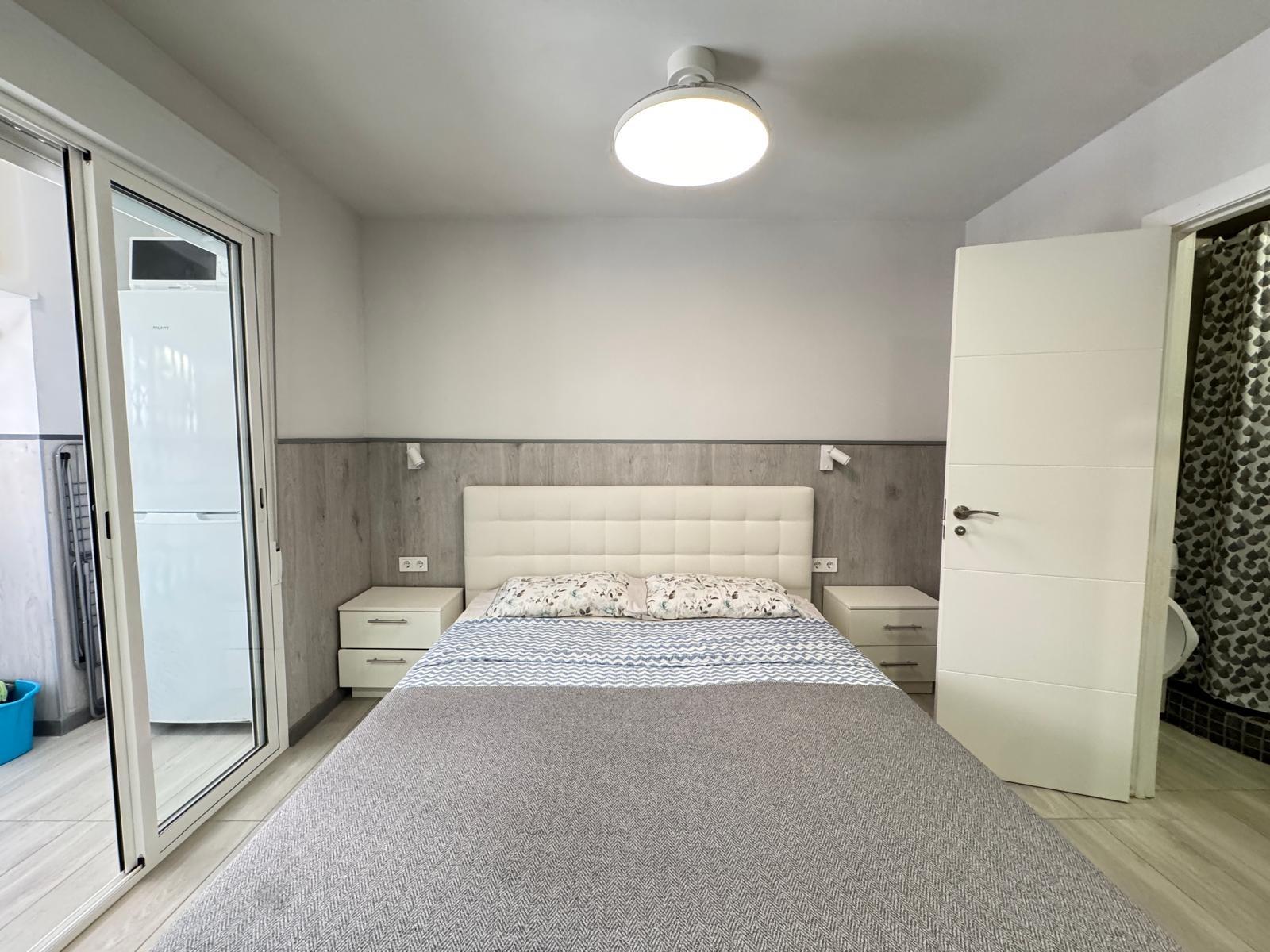 2 BAÑOS. 65 M2. SECADO POR DOS ESTUDIOS PARA ALQUILAR