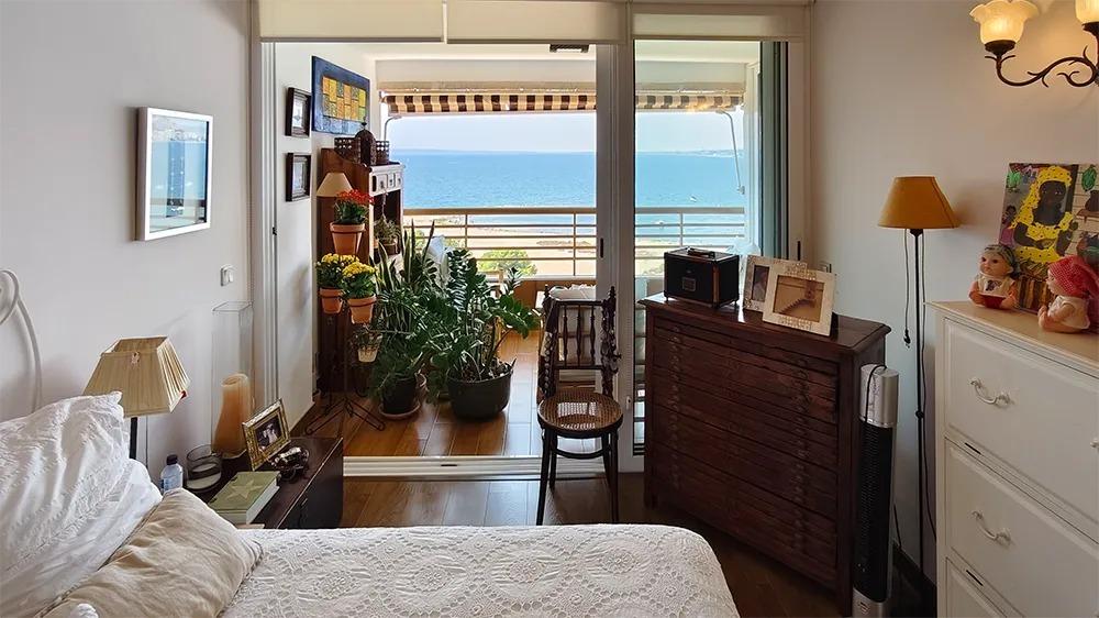 EXCLUSIVA VIVIENDA DE 178 METROS EN PRIMERA LÍNEA EN CABO HUERTAS