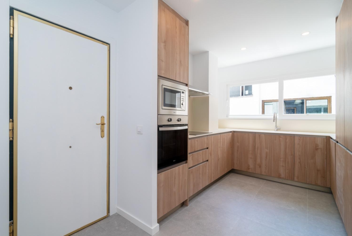 ATICO EN VENTA EN MADRID – FUENTELARREINA