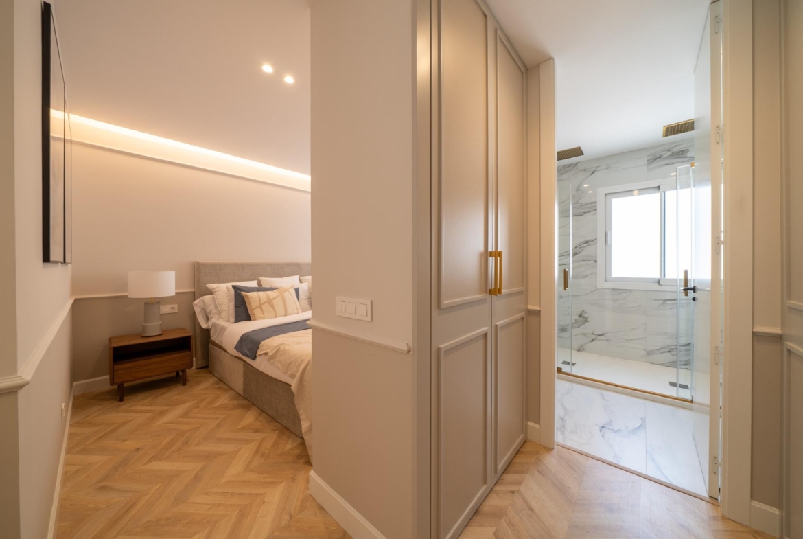 LUXURY HOUSING IN GOYA WITH PARKING SPACE