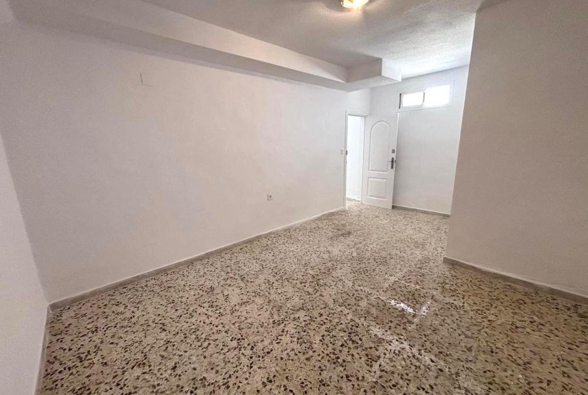 VILLA ESTILO MEDITERRANEO EN CIUDAD QUESADA CON PARCELA DE 500 M2 Y PROPIA PISCINA. 3 DORM. 2 BAÑOS. 110 M2 DE CASA.